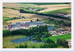 23188r09 * 1536 x 1024 * (247KB)